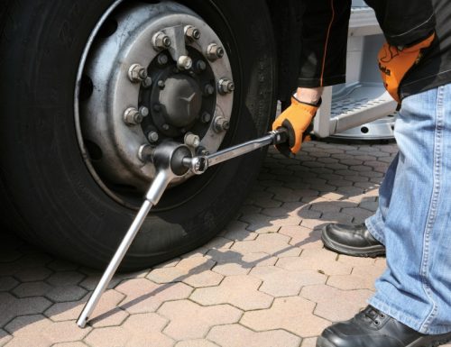 Beta 560/C12 Nyomatéksokszorozó, jobbos és balos Áttétel 12:1 2500Nm műanyag kofferban