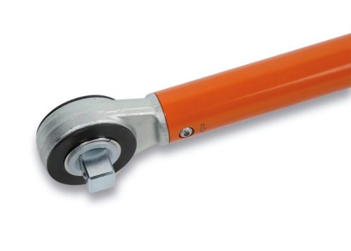 Beta 677/600 Önkioldó nyomatékkulcs 3/4" 120-600Nm