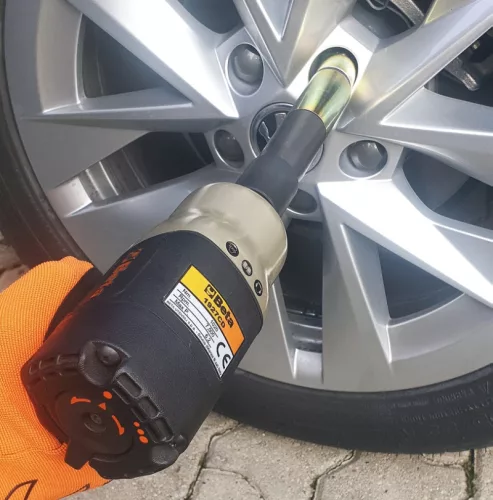 Beta 972/C10 Sérült kerékanya leszedő készlet