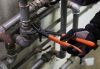 Beta 1044N 250 Vízpumpafogó, barnított, villás csúszásálló PVC bevonattal 250mm