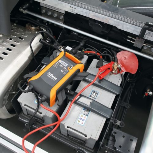 Beta 1498LT/12-24 Hordozható nagy teljesítményű gyorsindító, 12-24 V, ultrakönnyű