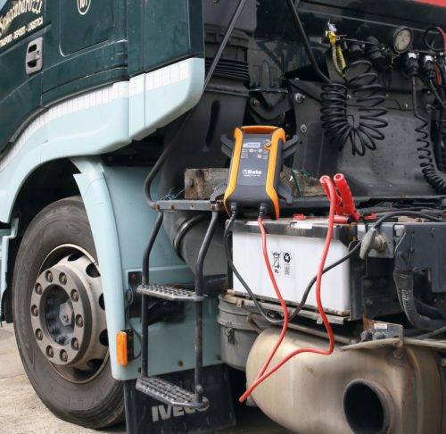 Beta 1498LT/12-24 Hordozható nagy teljesítményű gyorsindító, 12-24 V, ultrakönnyű