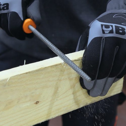 Beta 1719BM/RR Kerek fa ráspoly műanyag nyéllel 200mm