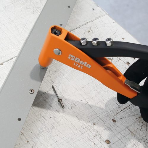 Beta 1741 Popszegecshúzó 4 cserélhető betéttel