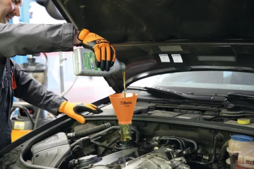 Beta 1758B  Visszafolyás gátló tölcsér gyorscsatlakozóval