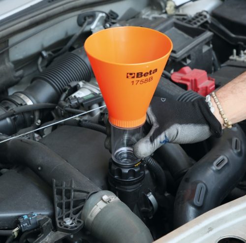 Beta 1758B-RNT Gyorscsatlakozó a Beta 1758B visszafolyásgátló tölcsérhez