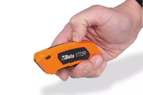Beta 1772R Behúzható pengéjű kés 5 pengével szállítva