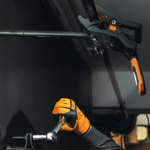 Beta 1838CLAMP Tölthető, csíptetős lámpa, 4 fényerősség, állítható, USB-n tölthető