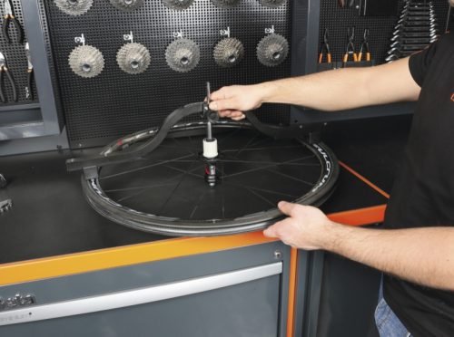 Beta 3965  Kerékközpontosító alu kerekekhez