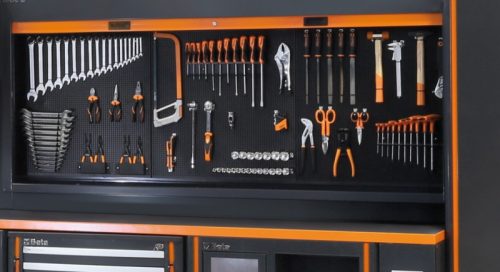 Beta C55PSE-O Redőnyös fali szerszámtartó rendszer 2 elektromos aljzattal (az aljzat nem tartozék) ÜRES