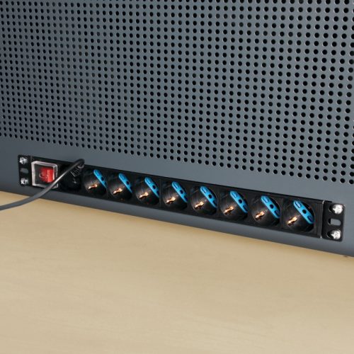 Beta C58BC-W2,1 4CA/A+SVR Munkapad, 2,1 m hosszú, fapaddal, 4 fiókkal és ajtós modullal