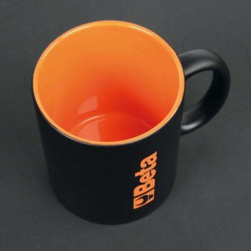 Beta 9527T Fekete kerámia bögre lézergravírozott BETA logóval