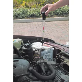 Kennedy akkumulátor folyadék vizsgáló