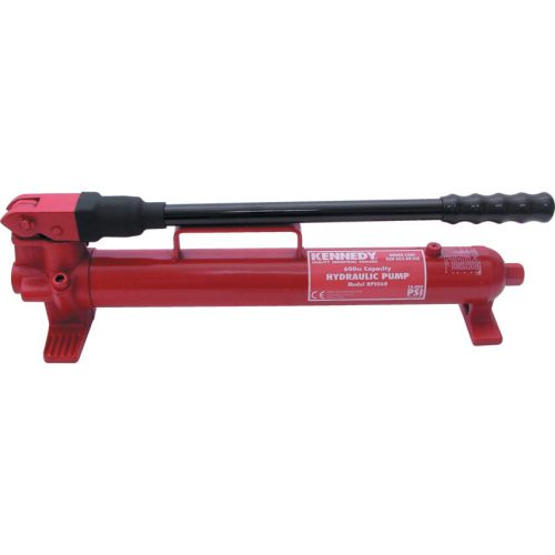 Kennedy egy sebességes kézi pumpa 700 bar 600cc (1/4" NPT)