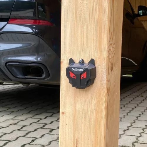 Doxmand Pirosmacska – Napelemes állatriasztó [2db]