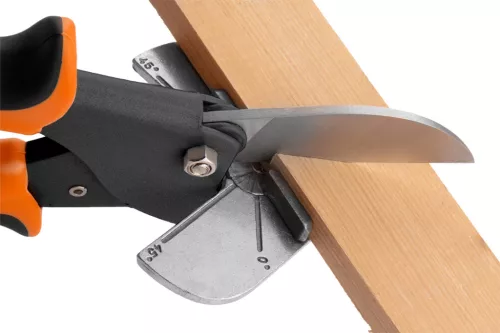 Neo Tools Profilvágó gérvágó olló, szögmérővel