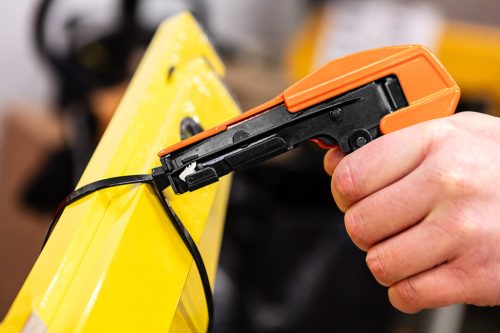 Neo Tools Kábelkötegelő pisztoly, 50-350mm kábelkötegelőkhöz, 8,8mm szélességig