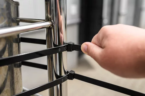 Neo Tools Kábelkötegelő, gyorskötöző, EXTREME, UV álló, fekete, 12x700mm, 50db/cs