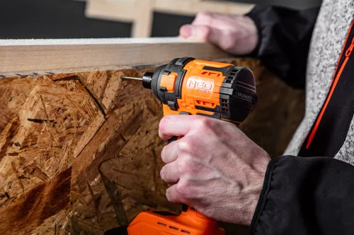 Neo Tools Akkus szénkefementes ütvecsavarozó alapgép 1/4"(bit, hatszög) 300Nm Energy+ (18V) (akku és töltő nélkül)