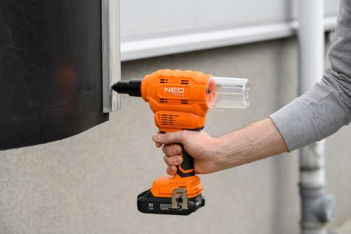 Neo Tools Akkus popszegecshúzó alapgép, 2,4-6-4mm 12000 N Energy+ (18V) (akku és töltő nélkül)