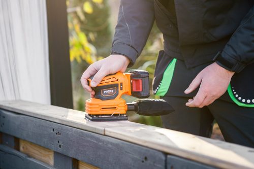 Neo Tools Akkus szénkefementes rezgőcsiszoló alapgép, 3 cserélhető talppal, Energy+ (18V) (akku és töltő nélkül)