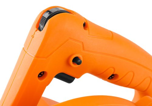 Neo Tools Lombfúvó és portalanító gép szívó funkcióval, gyűjtőzsákkal,  600W, 285km/óra légsbesség