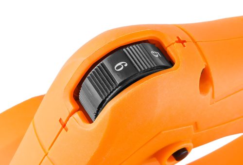 Neo Tools Lombfúvó és portalanító gép szívó funkcióval, gyűjtőzsákkal,  600W, 285km/óra légsbesség