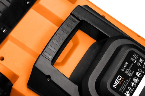 Neo Tools Elektromos fűnyíró 380mm 45l 1600W