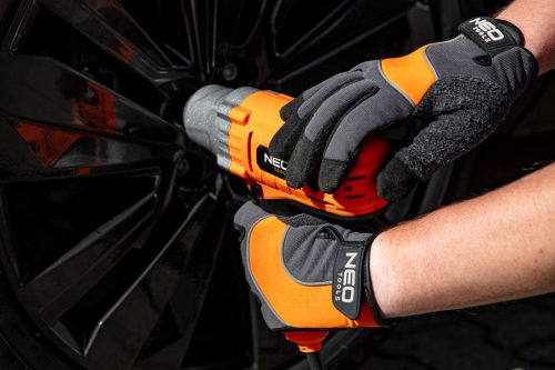 Neo Tools Ütvecsavarozó gép 1/2" (négyszög) 450W, 350Nm