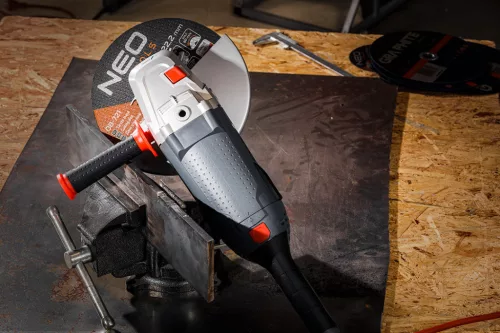 Neo Tools Vágókorong, fémhez, 230x1,9x22,2mm, 41A 46 S BF INOX, 25db/cs