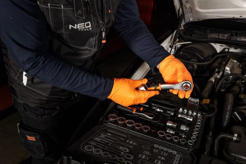 Neo Tools Dugókulcs készlet, átmenő racsnis hajtókarokkal, 1/4"- 3/8", 46 db