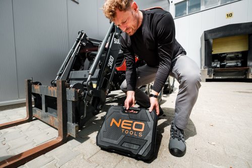 Neo Tools Dugókulcskészlet 1/2", 3/8", 1/4", 220db