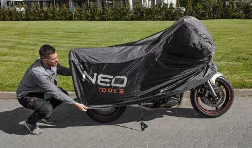 Neo Tools Motortakaró ponyva, 246 x 104 x 127cm, (150 ° C), kültéri