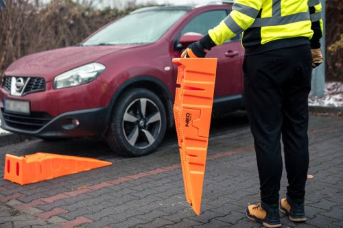 Neo Tools Autóemelő rámpa, kompozit műanyag 2db, 3000kg/pár teherbírás