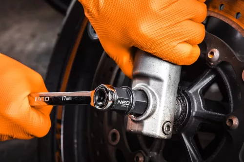 Neo Tools Motorkerékpár elsőtengely kulcs 4 az 1-ben