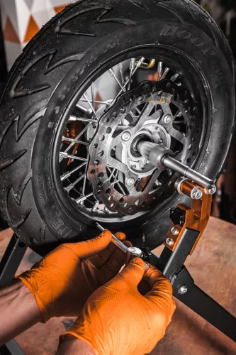 Neo Tools Statikus motorkerékpár kerékkiegyensúlyozó eszköz