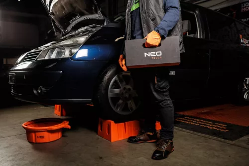 Neo Tools Autós szerelőszőnyeg, összecsukható, 1210x455x23mm , 3rétegű