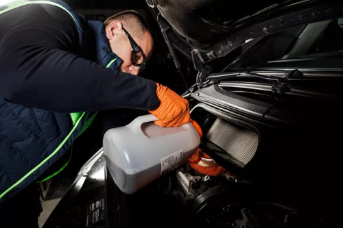 Neo Tools Olaj és hűtőfolyadék beöntő kanna, Flexi csővel, 3l