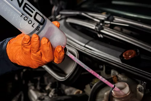 Neo Tools Műanyag folyadékbetöltő fecskendő, 200ml