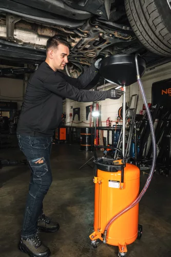 Neo Tools Mobil olajleeresztő készülék, gravitációs, leeresztő tál 10l, gyűjtőtartály 70l