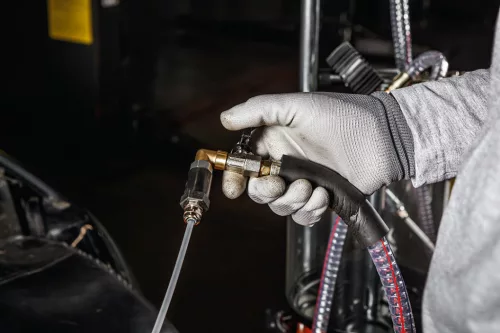 Neo Tools Mobil olajleeresztő/ leszívó készülék, pneumatikus, leeresztő tál 10l, ellenőrzőhenger 10l, gyűjtőtartály 70l