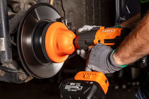 Neo Tools Kerékagy tisztító dörzstárcsa, 150mm, 1/2" négyszög csatlakozó