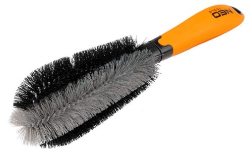 Neo Tools Tisztítókefe felnihez, univerzális műanyag sörtés, 8x31cm