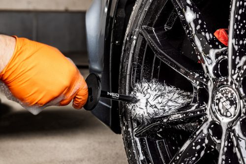 Neo Tools Tiszítókefe felnhez, univerzális finom sörtés, 8x43cm