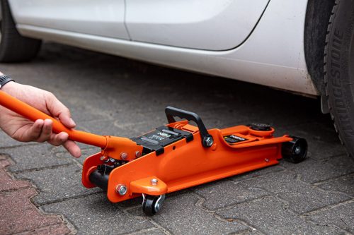 Neo Tools Alacsony profilú hidraulikus krokodilemelő, 2,5T, 85-385 mm