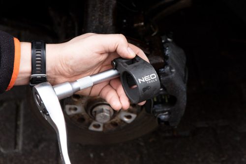 Neo Tools Univerzális kormányrudazatkulcs, 27-42mm