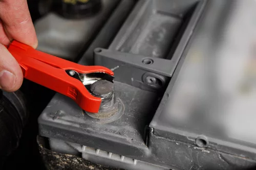 Neo Tools Automatikus akkumulátortöltő 10A/160W, 3-200Ah, savas / AGM / GEL akkumulátorokhoz