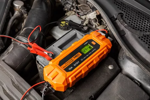 Neo Tools Automatikus akkumulátortöltő 10A/160W, 3-200Ah, savas / AGM / GEL akkumulátorokhoz