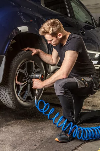 Neo Tools Pneumatikus spiráltömlő, 6,5 x 10mm x 15m, PU