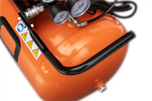 Neo Tools Kompresszor, olajkenésű 230V 100L